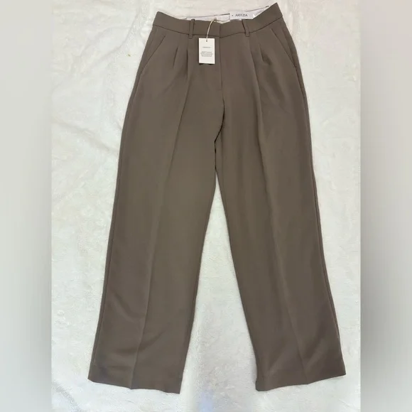 NWT Aritzia The Effortless Pant -High-Wasted,Wide-Leg Japanese Crepe Trousers - Picture 6 of 16